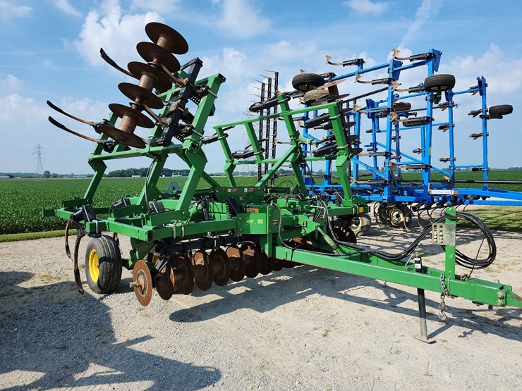 john-deere-714-image-15