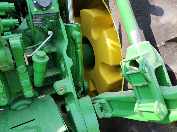 2002-john-deere-8420-image-11