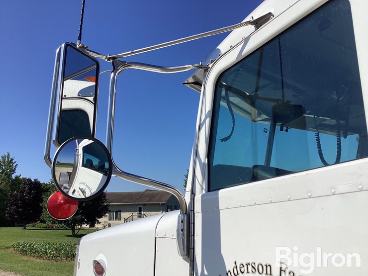 2006-peterbilt-378-image-9