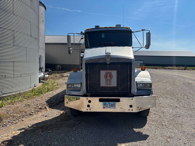 2000-kenworth-t800-image-2