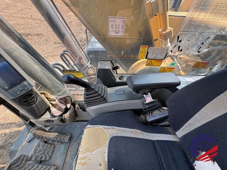 2012-caterpillar-329el-image-84