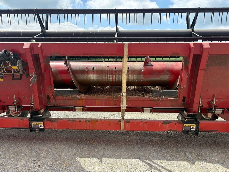 2014-case-ih-3020-image-10