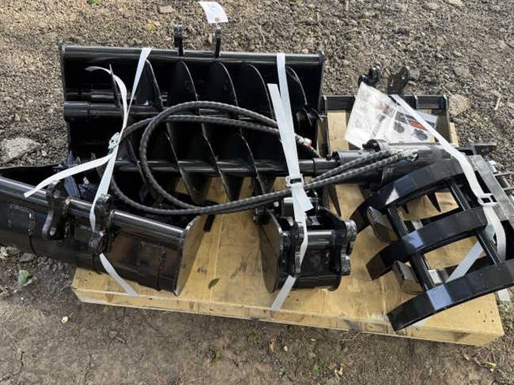 #21-•-mini-excavator-attachment-bundle-image-5