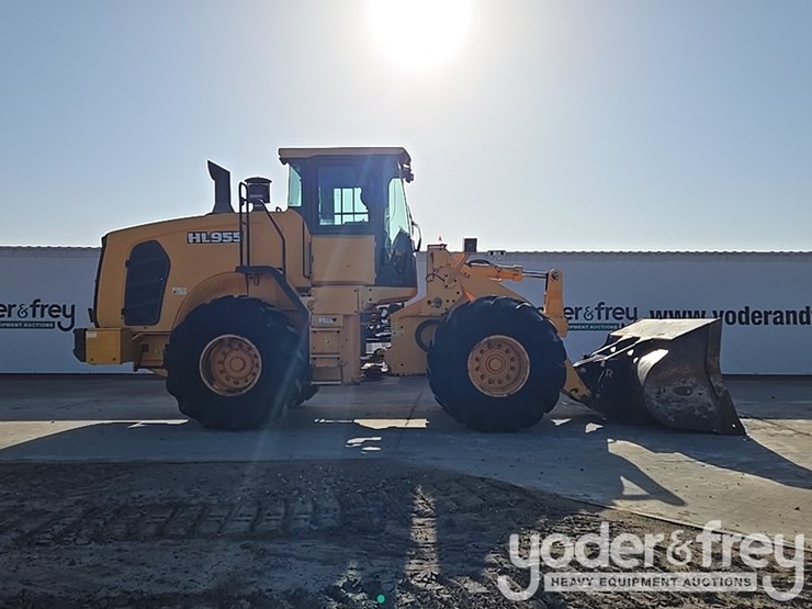 2019-hyundai-hl955-image-6