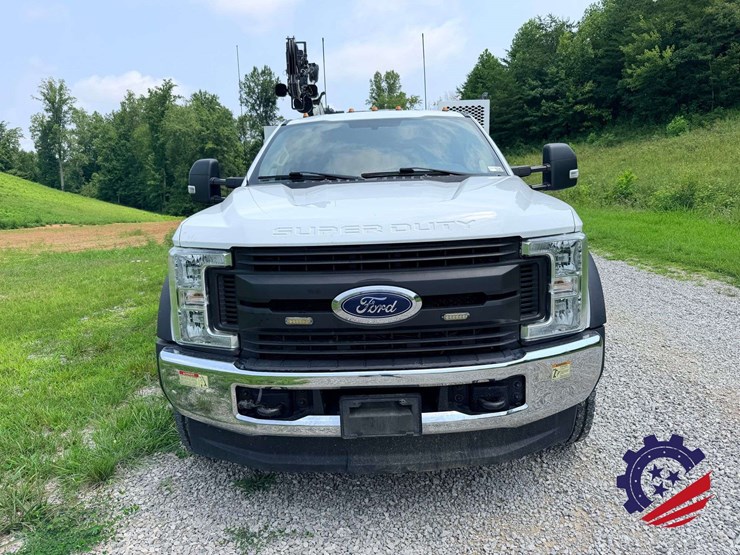2019-ford-f550-xl-image-8