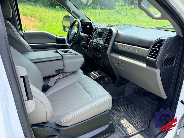 2019-ford-f550-xl-image-80