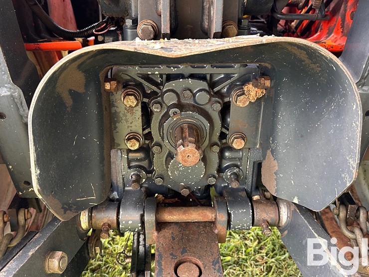 agco-st25-image-10