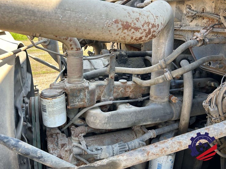 1998-mack-dm690s-image-58