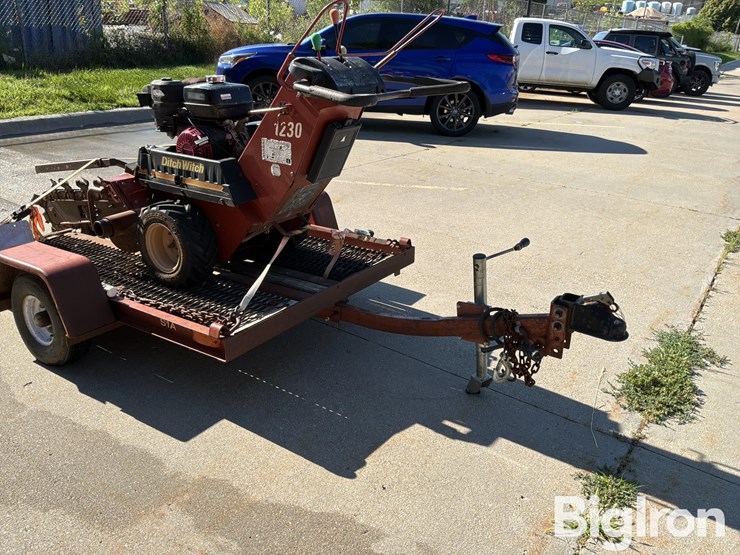 1999-ditch-witch-1230h-image-10