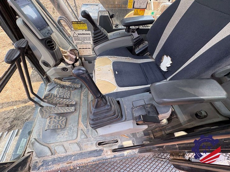 2012-caterpillar-329el-image-79