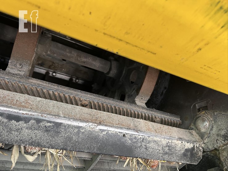 2013-new-holland-cx8080-image-71
