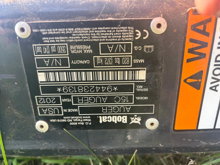 2012-bobcat-15c-post-hole-digger-image-5