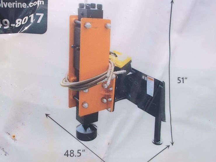(1)-wolverine-skid-steer-post-driver-pd-12-08d-image-1