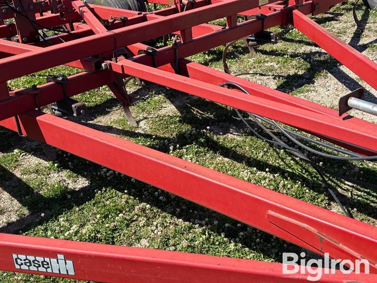 case-ih-4900-image-19