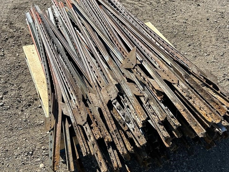 200x-5-1/2ft-t-posts-6604-image-3