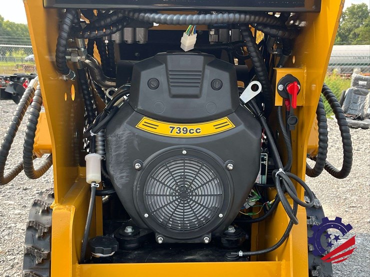 unused-2026-agt-mx-crt23-compact-track-loader-image-16