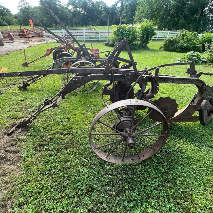#9914 • International 2 Bottom Plow