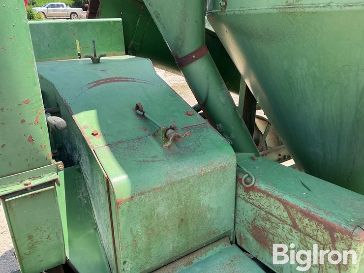 john-deere-400-image-14