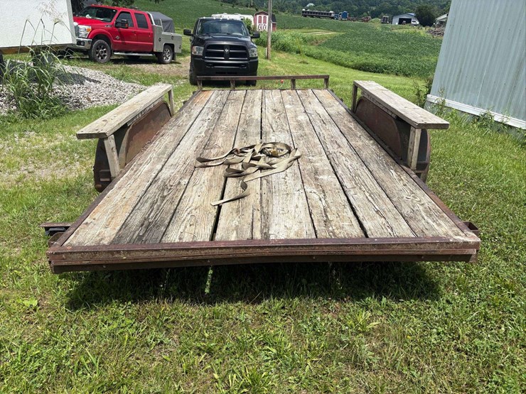 16'-tandem-axle-bumper-pull-trailer-image-4