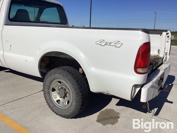 2005-ford-f250-xlt-image-12