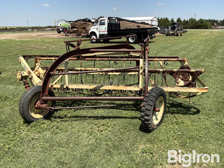 new-holland-56-image-6