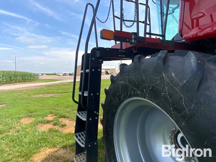 2018-case-ih-8240-image-18