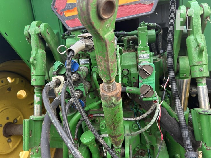 2008-john-deere-7230-premium-image-9