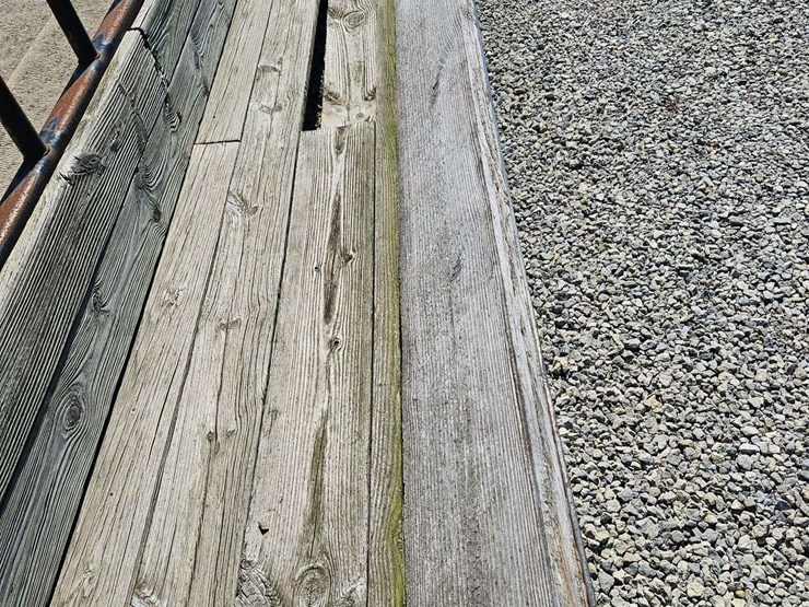 fence-line-feed-bunk-image-6
