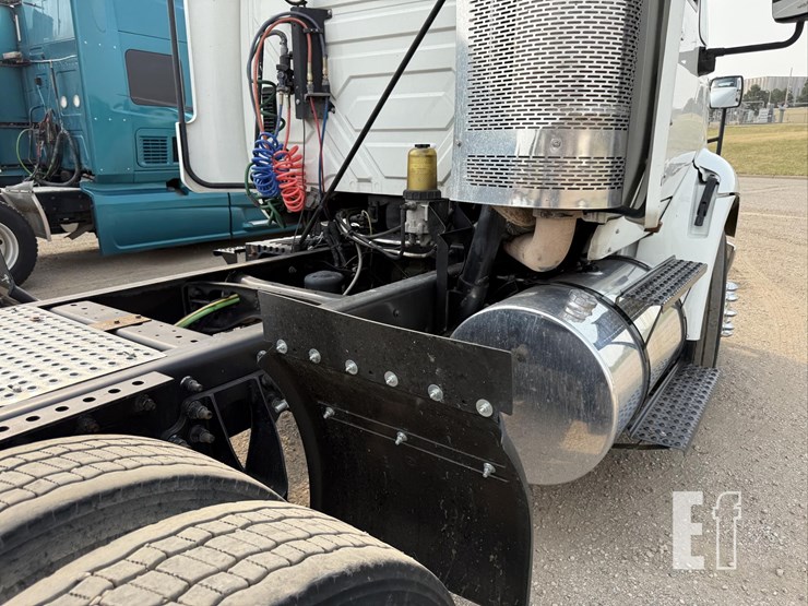 2009-international-transtar-8600-image-28