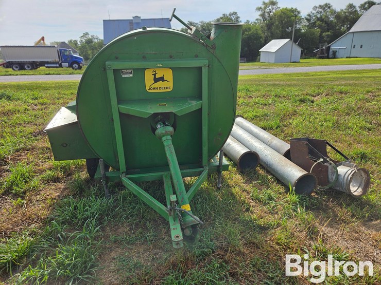 john-deere-65-image-2