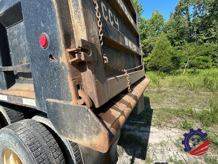 2008-international-5600-paystar-tri-axle-dump-truck-image-33