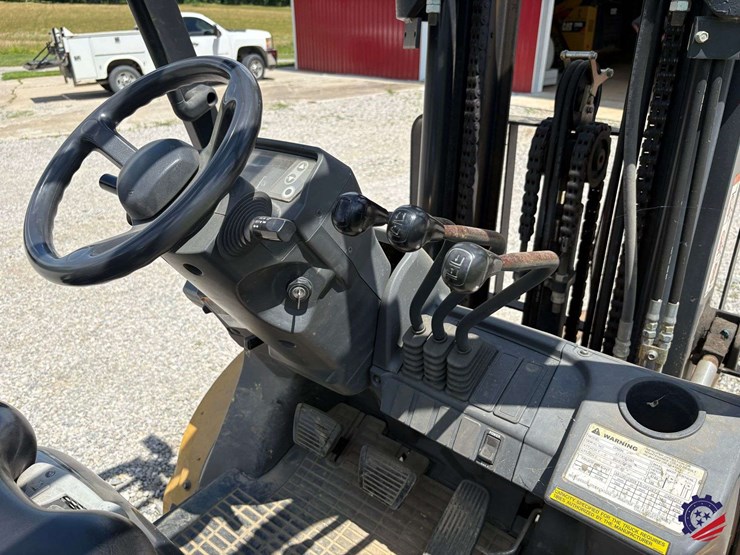 caterpillar-gp30n-image-42
