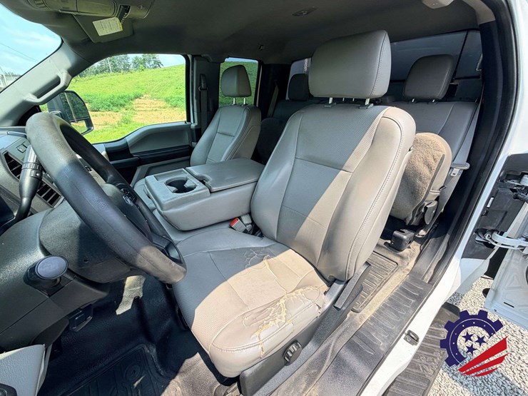 2019-ford-f550-xl-image-91