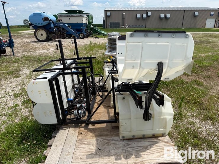 shop-built-4r30-3-pt-hood-sprayer-image-4