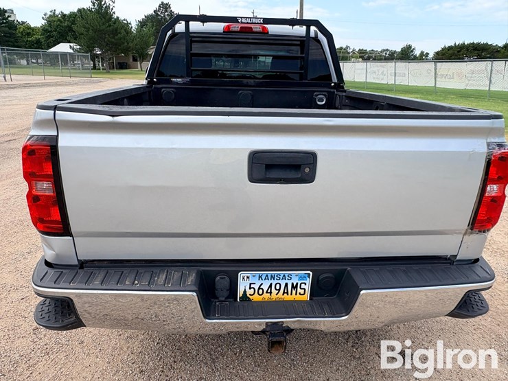 2018-chevrolet-silverado-1500-z71-image-12