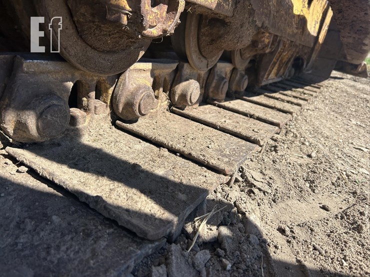 caterpillar-d6h-ii-image-32