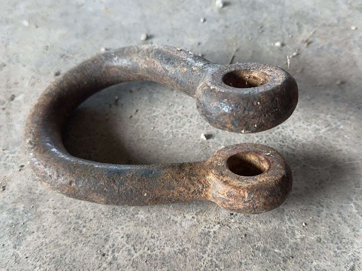 antique-cast-iron-farm-tractor-shackle-clevis-hardware-lot-image-6