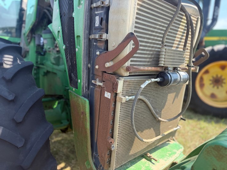 2007-john-deere-8430-image-54