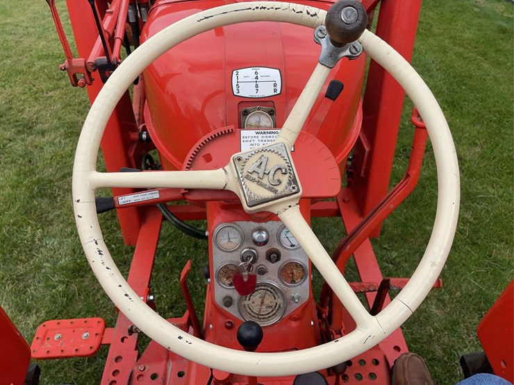 1963-allis-chalmers-d-17-series-iii-image-38