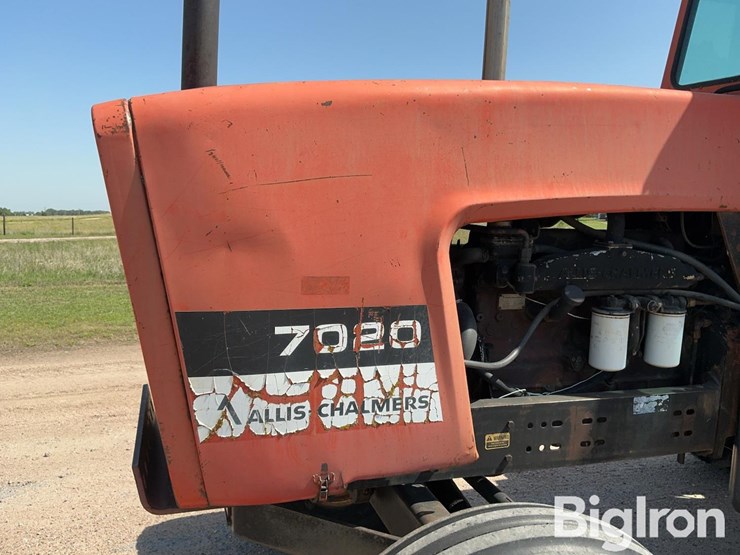 1979-allis-chalmers-7020-image-15