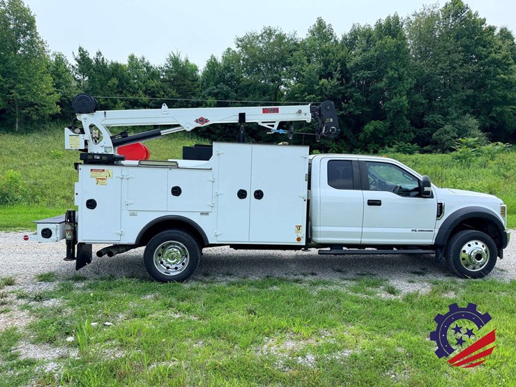 2019-ford-f550-xl-image-4