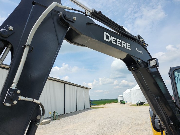 2022-deere-60g-image-16