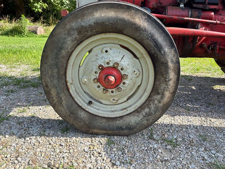 ford-8n-image-6