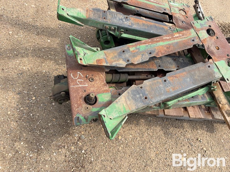 john-deere-corn-head-row-units-image-13