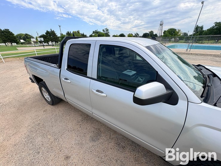 2018-chevrolet-silverado-1500-z71-image-19