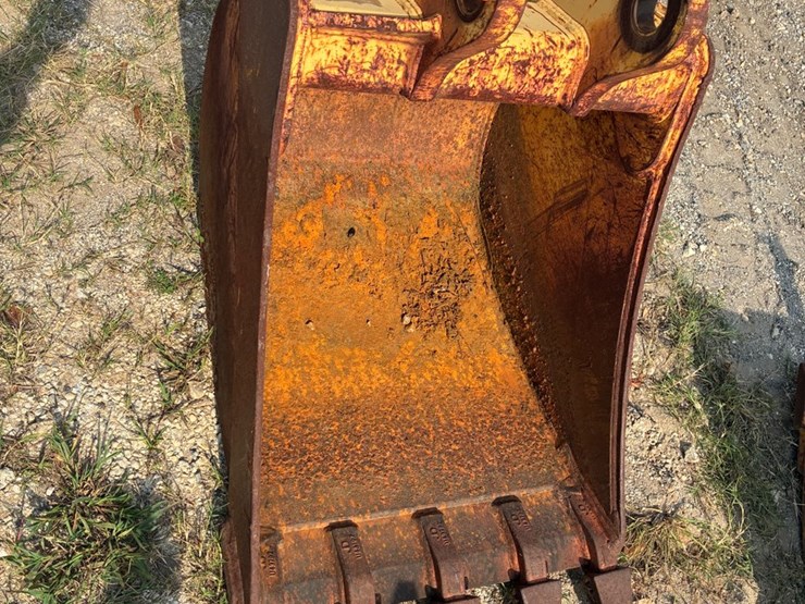 john-deere-24-image-1