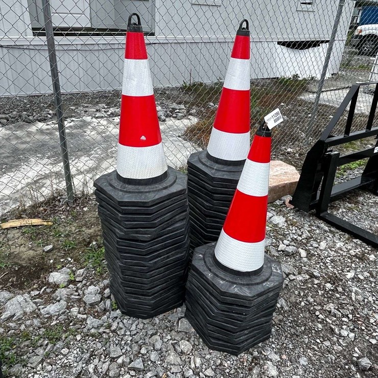 (50) Unused 2026 CE IRSTC SAFETY TRAFFIC CONES