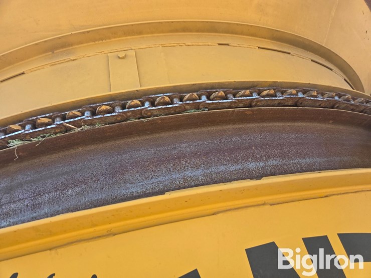 2015-caterpillar-c18-image-13
