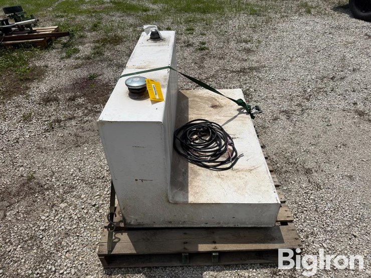 110-gal-steel-transfer-tank-image-4