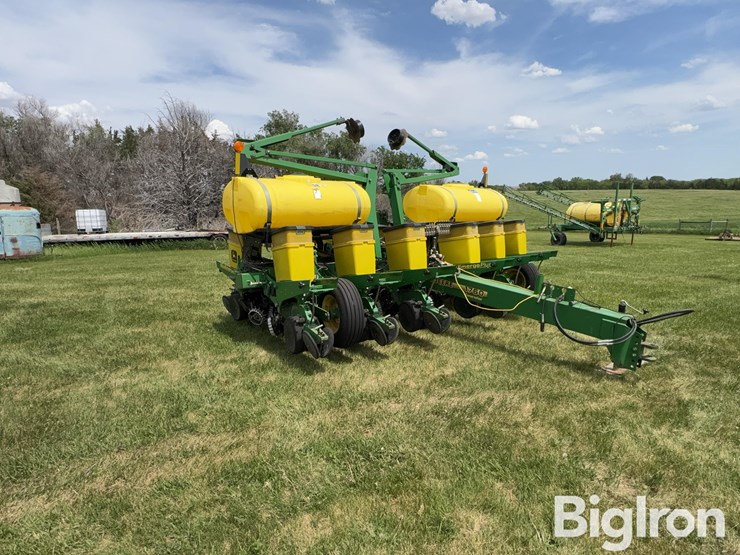john-deere-1760-image-3